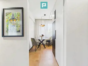 Apartament modern situat central în Oradea