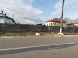 Teren de vanzare (teren de casa) in comuna Mogosani, Dambovita