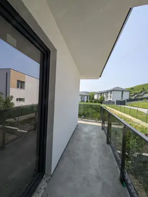 Casa individuala de vanzare,zona Roata Faget - imagine 3