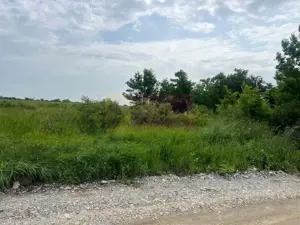 Teren Saftica- strada Albinelor. - imagine 2