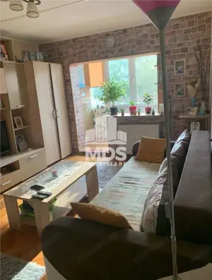 Decomandat, mobilat si utilat cu 2 bai si 2 balcoane la etajul 3 - imagine 2