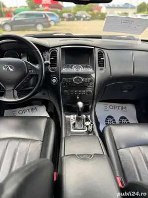 Infiniti 10500  - imagine 14