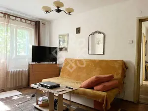 Apartament cu 3 camere de vanzare la etajul 2 in Nufarul - imagine 2