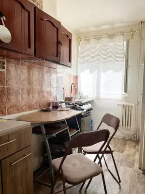 Apartament cu 3 camere de vanzare la etajul 2 in Nufarul - imagine 9