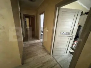 Apartament de vanzare, cu 3 camere, 92 mp, parcare, intermediar, zona VIVO - imagine 5