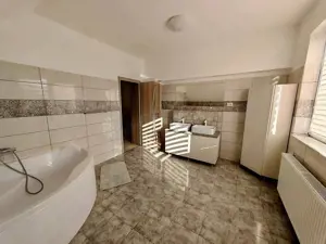 Casa 180 mp , teren 475 mp zona Damila  - imagine 11