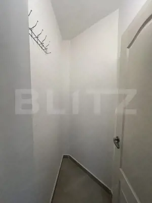 Apartament la cheie cu 2 dormitoare, bucatarie separata, zona Piata Marasti - imagine 6