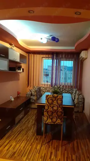 Apartament 4 camere , b-uri , decomandat, etaj 10 , tic-tac