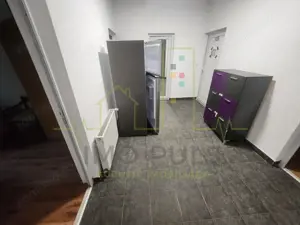 Casa Dumbravita. Teren 1.000 mp. 17 Camere.7 Bai. Pretabil cazare/firma/birouri - imagine 9