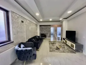 4 Camere Decomandat Mobilat Utilat Pod Constanta