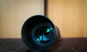 Obiectiv Mirorles Sony 55-210 mm Oss cu filtru Uv si Parasolar .