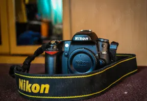 aparat foto nikon d80 sub 8k impecabil ca nou .