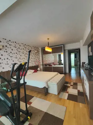 3 camere - Bloc 2009 - 8 min Metrou Eroii Revolutiei - 115 mp - imagine 11