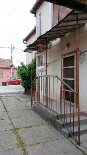 Proprietate deosebita ideala pentru o familie numeroasa sau investitie - imagine 3