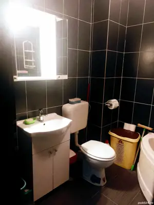 Închiriez apartament cu 2 camere decomandat  - imagine 4
