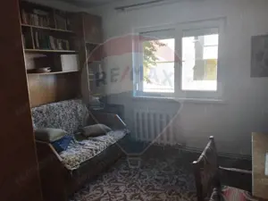 Apartament cu 3 camere, de închiriat, în Baia Mare - imagine 2