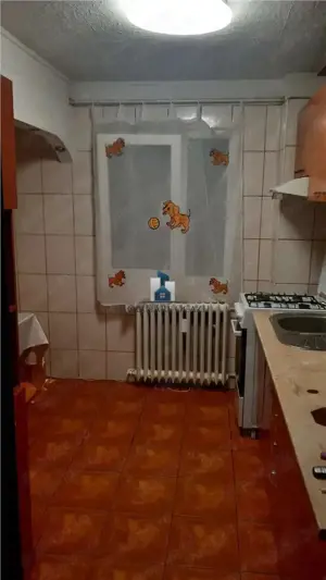 Vanzare Apartament 3 Camere Semidecomandat Berceni-Covasna