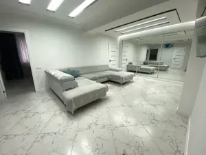 Oferim spre inchiriere garsoniera in zona Lujerului