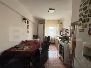Apartament de vanzare, cu 3 camere in zona Pietei Flora  - imagine 4