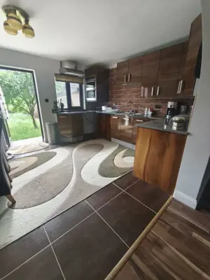 Casa + teren 2600mp, zona Horodnic de Sus, Radauti - imagine 5