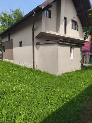 Casa + teren 2600mp, zona Horodnic de Sus, Radauti - imagine 15