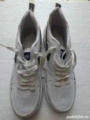 adidasi frumos și draguti 