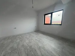 Vila individuala 4 camere 2 bai teren 335 mp ( aproape de bulevard) - imagine 12