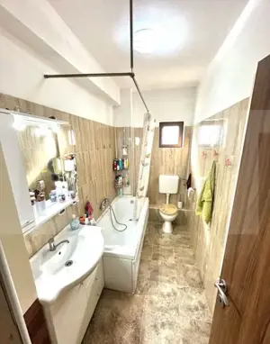 Apartament spațios, 3 camere, complet mobilat și utilat, gata de mutat - imagine 4 Apartament spațios, 3 camere, complet mobilat și utilat, gata de mutat - imagine 4