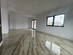 Vila individuala 4 camere 2 bai teren 335 mp ( aproape de bulevard) - imagine 6