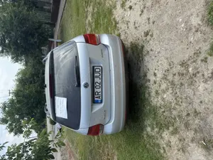 Volkswagen Golf 5 Bluemotion  - imagine 7