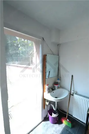 Spatiu comercial 20mp , zona Lipovei - imagine 6 Spatiu comercial 20mp , zona Lipovei - imagine 6