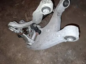 Ansamblu brate suspensie punte spate stanga dreapta Audi Q5 8R cu fuzete si rulmenti - imagine 3