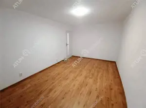 Apartament renovat cu 3 camere 2 bai si pivnita in Sibiu - imagine 11