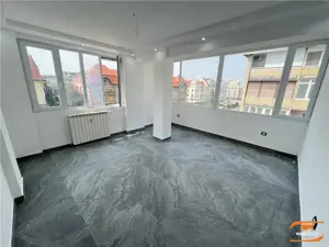 3 camere decomandat Ultracentral totul nou, CENTRALA PROPRIE - imagine 18
