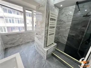 3 camere decomandat Ultracentral totul nou, CENTRALA PROPRIE - imagine 15