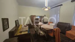 Apartament de vanzare Sub Arini 2 camere 2 bai