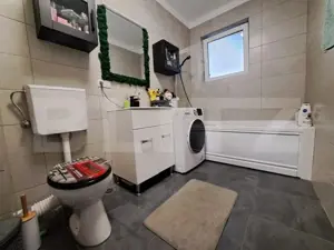 Apartament 2 camere semi decomandat, zona cetății  - imagine 5