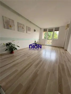 APARTAMENT 3 CAM, BD.UNIRII TRIBUNAL