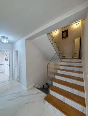 Duplex cu demisol si 2 terase, ultrafinisat zona linistita, Floresti - imagine 3