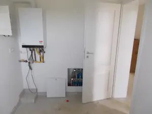 Vila, P+E, Mosnita noua, 4 camere, 141mp, teren 632mp, centrala gaz, utilitati - imagine 2