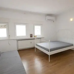 Garsoniera P-ta Romana, 29 mp, renovata, ideal investiție !