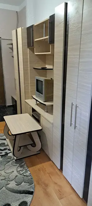 Garsoniera de vanzare  - imagine 2