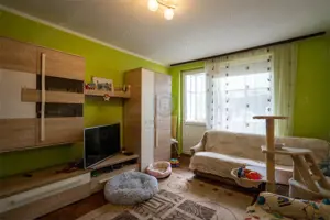 APARTAMENT CU 3 CAMERE,  STR.TRANSILVANIEI, ZONA ROGERIUS - imagine 2