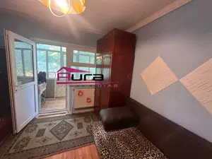 Apartament 4 camere zona Vest - imagine 4 Apartament 4 camere zona Vest - imagine 4