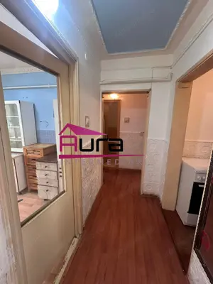 Apartament 4 camere zona Vest - imagine 10 Apartament 4 camere zona Vest - imagine 10