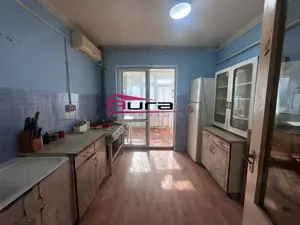 Apartament 4 camere zona Vest - imagine 13 Apartament 4 camere zona Vest - imagine 13