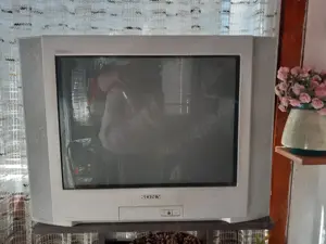 televizor marca Sony