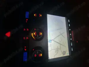 Vând Volkswagen Touran - imagine 5