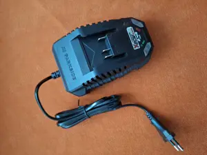 Incarcator de acumulatori 20V Parkside X20V Team ( nou ) - imagine 3