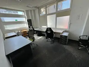 Spatiu parcare privata birouri/clinica/ Pacurari  - imagine 13